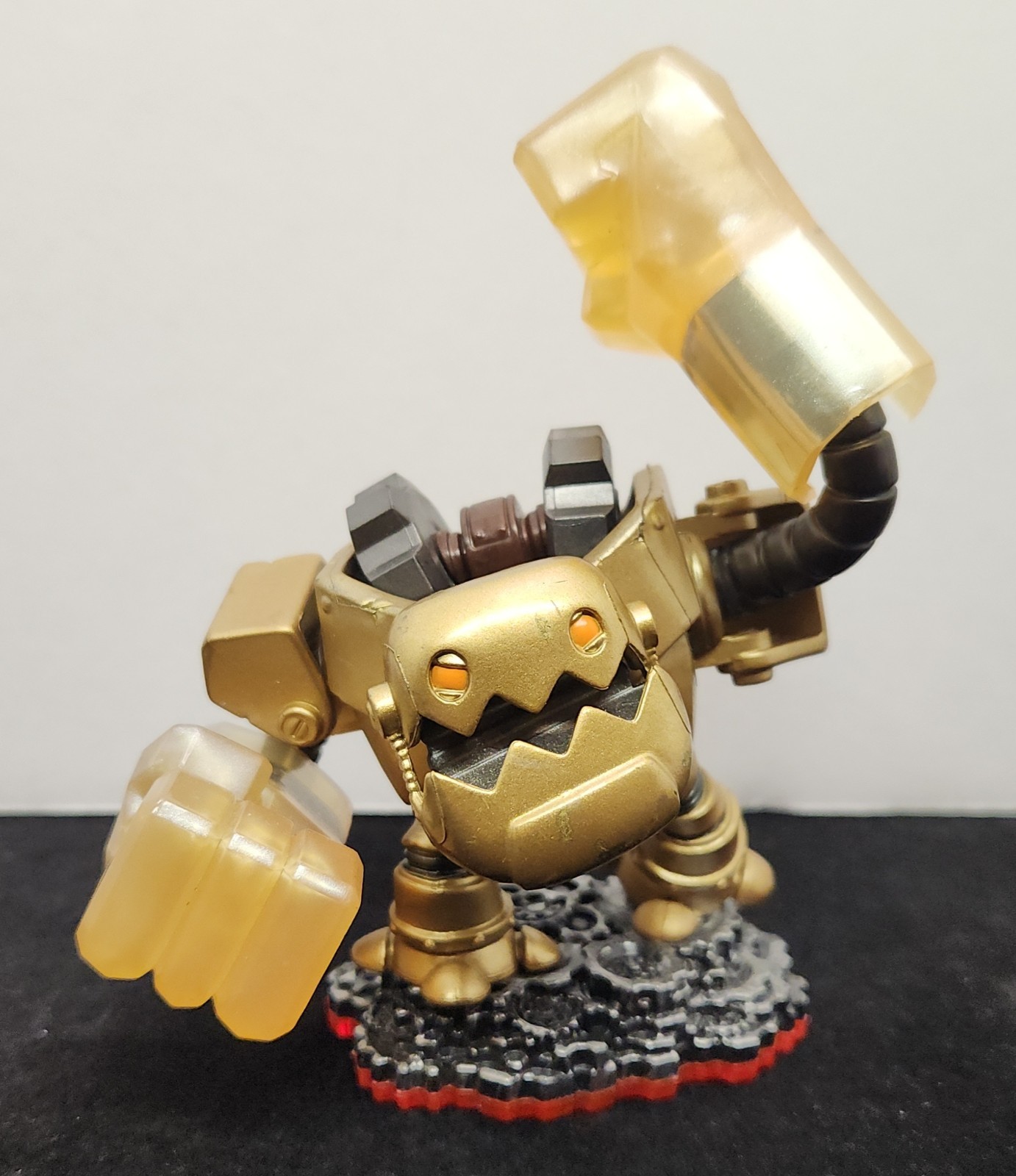 Skylanders: Trap Team ~ Jaw Breaker