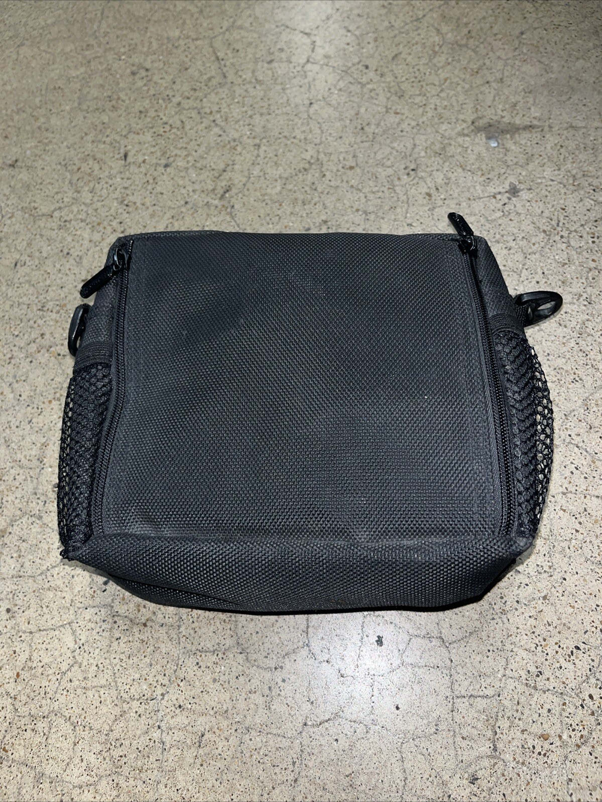 Vintage Official Nintendo Game Boy Advance SP Crossbody Carrying Case Fanny Pack