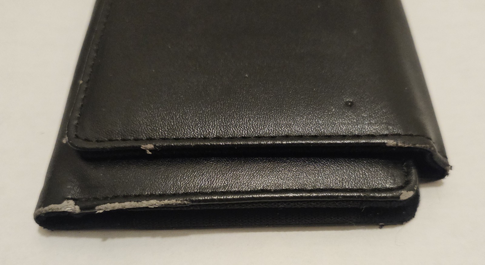 CTA Digital Synthetic Leather Case for DSi XL and New Nintendo 3DS XL Accessory
