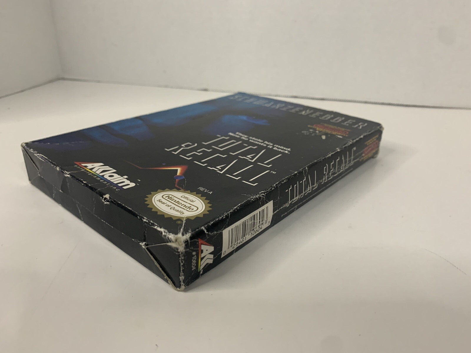 Total Recall Nintendo Entertainment System (Game Cartridge, Box & Manual) CIB