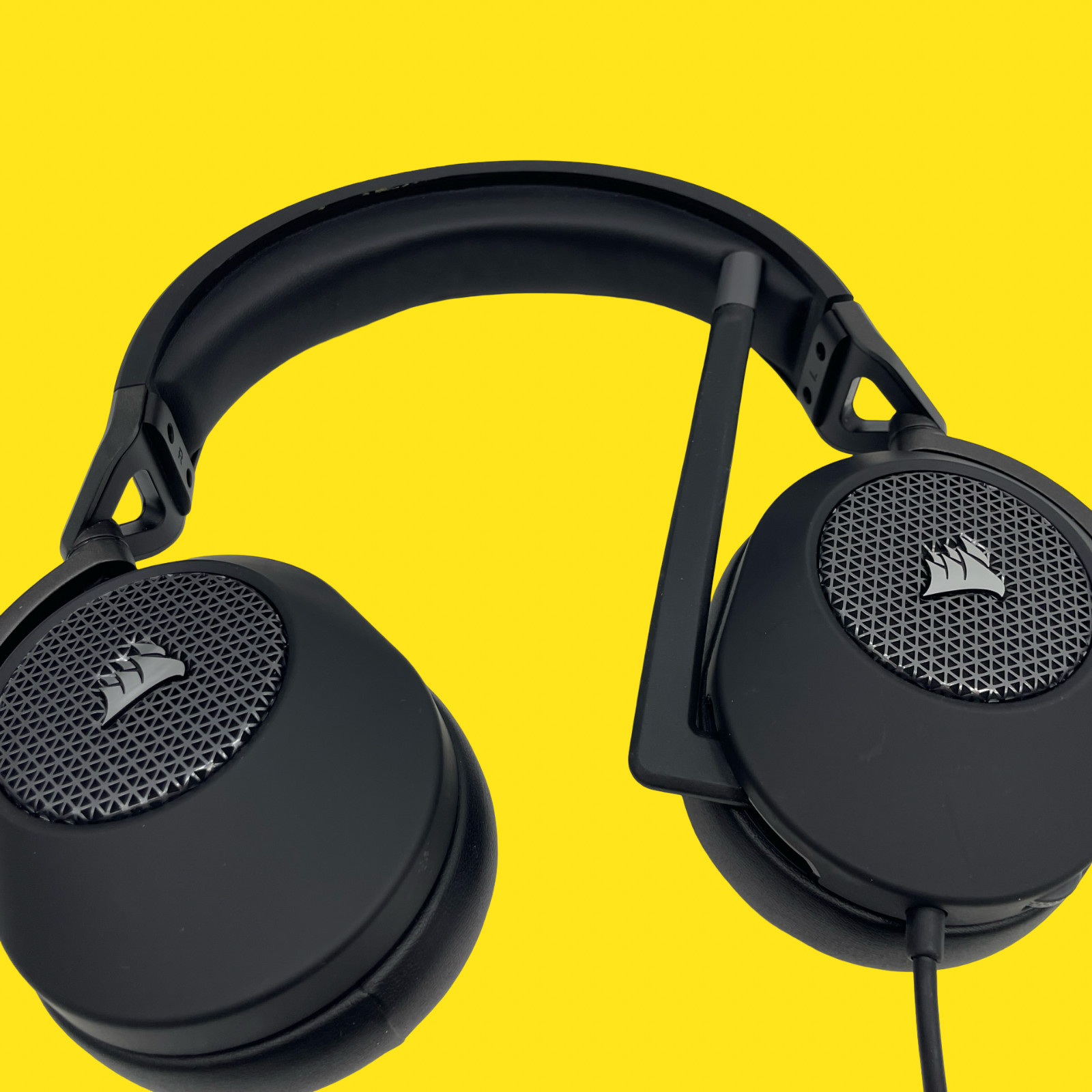 CORSAIR HS65 SURROUND Wired Gaming Headset Black #2491 z65/167 (VH)