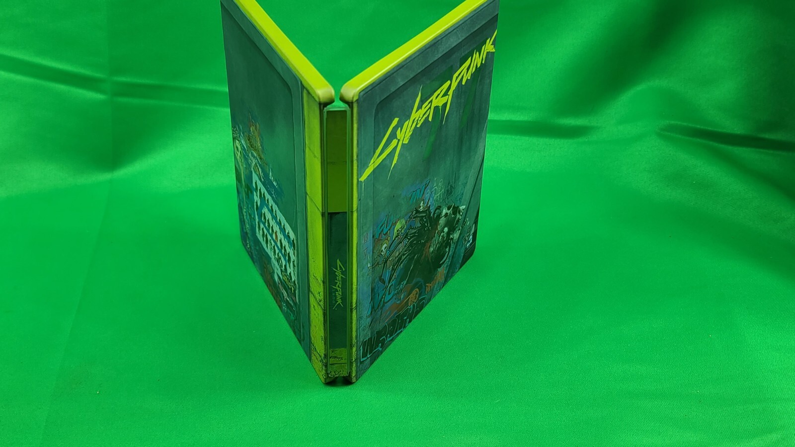 Cyberpunk 2077 Collector’s Edition Steelbook Case (NO GAME)