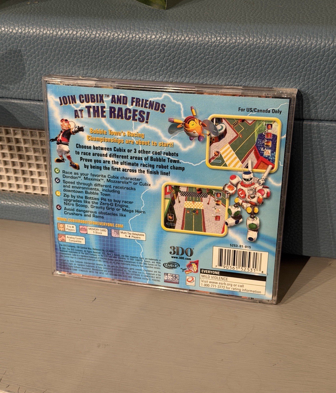 Cubix Robots For Everyone w/ Music CD & Trading Card Variant PlayStation PS PS1