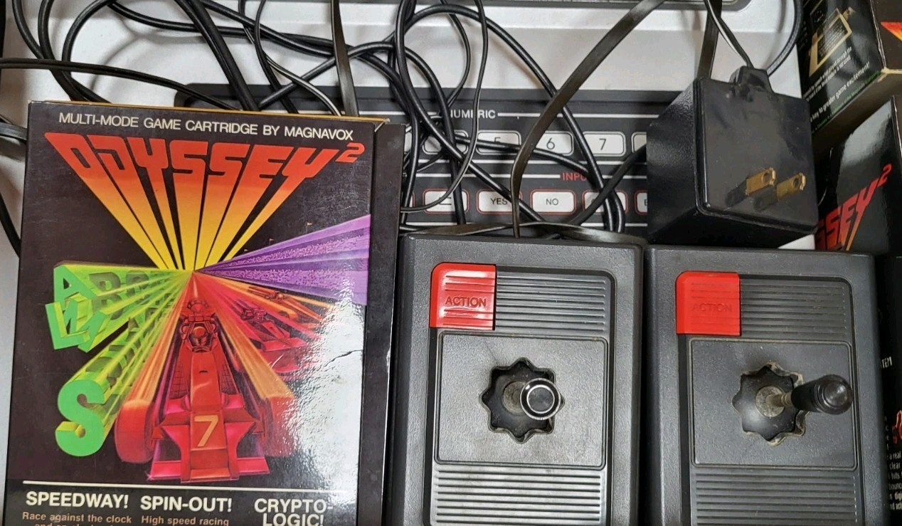 Magnavox Odyssey 2 Console CIB 1978 Complete 9 Games All CIB Nm/m Church Owned