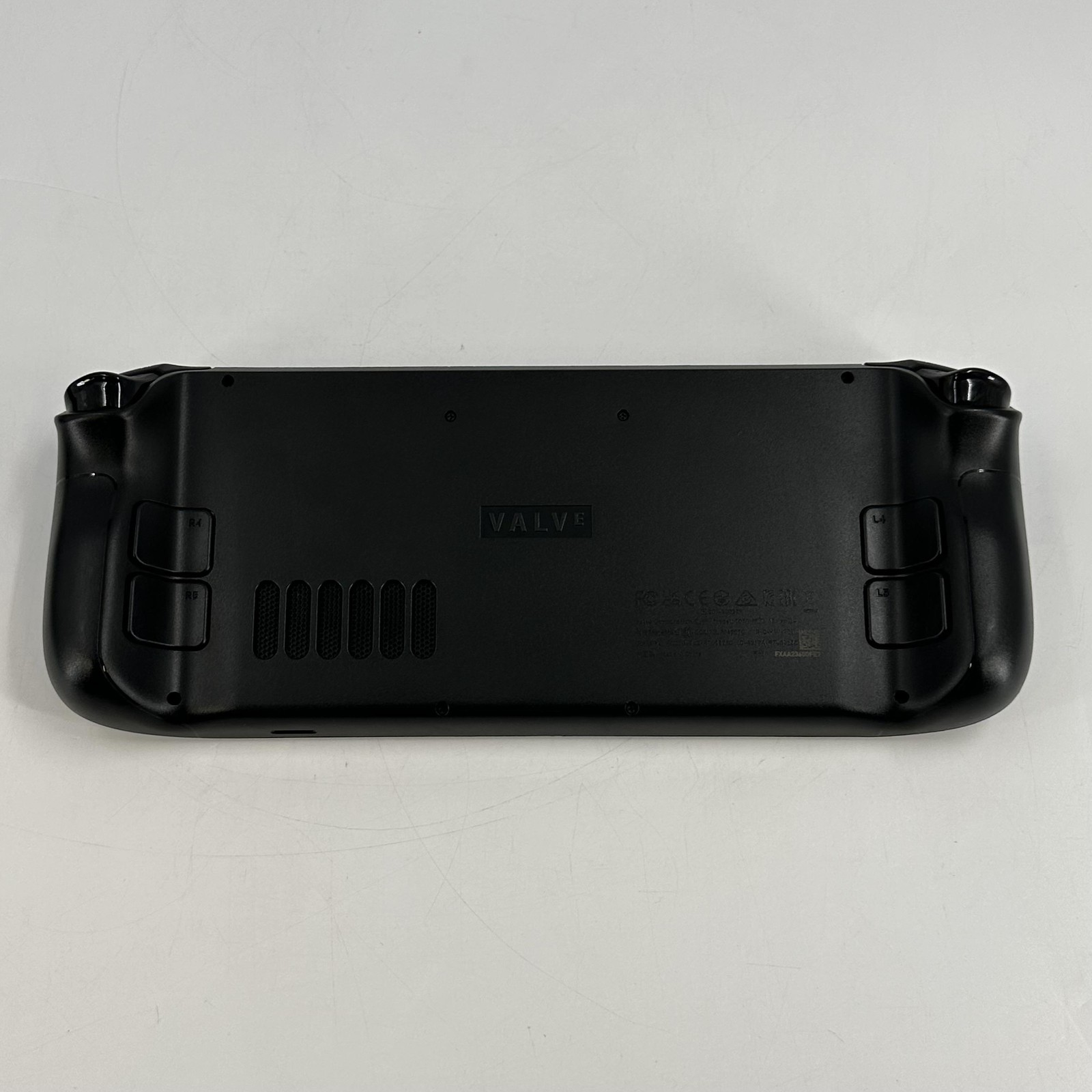 Valve Steam Deck Handheld Console Black 1TB w/ Case & Charger – Excellent