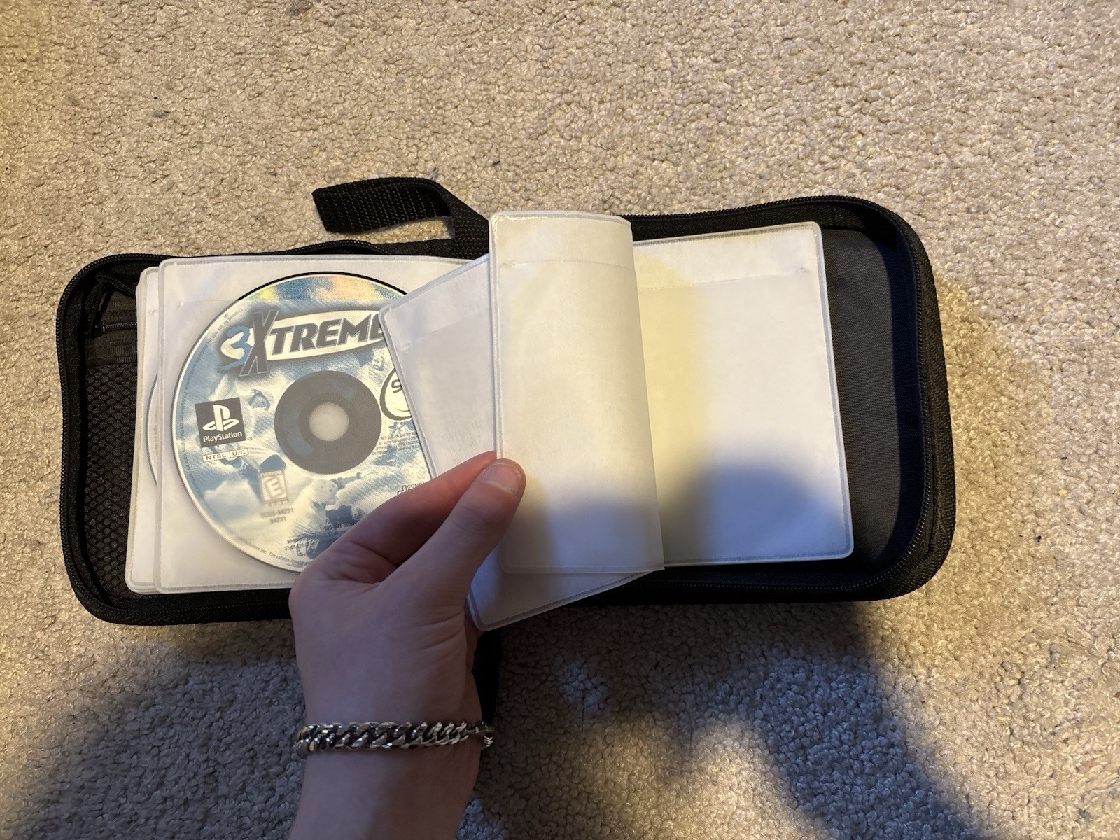 PlayStation 1 20-Pack Carrying Case + LOT OF 12 Games Sony PS1, Disc Only