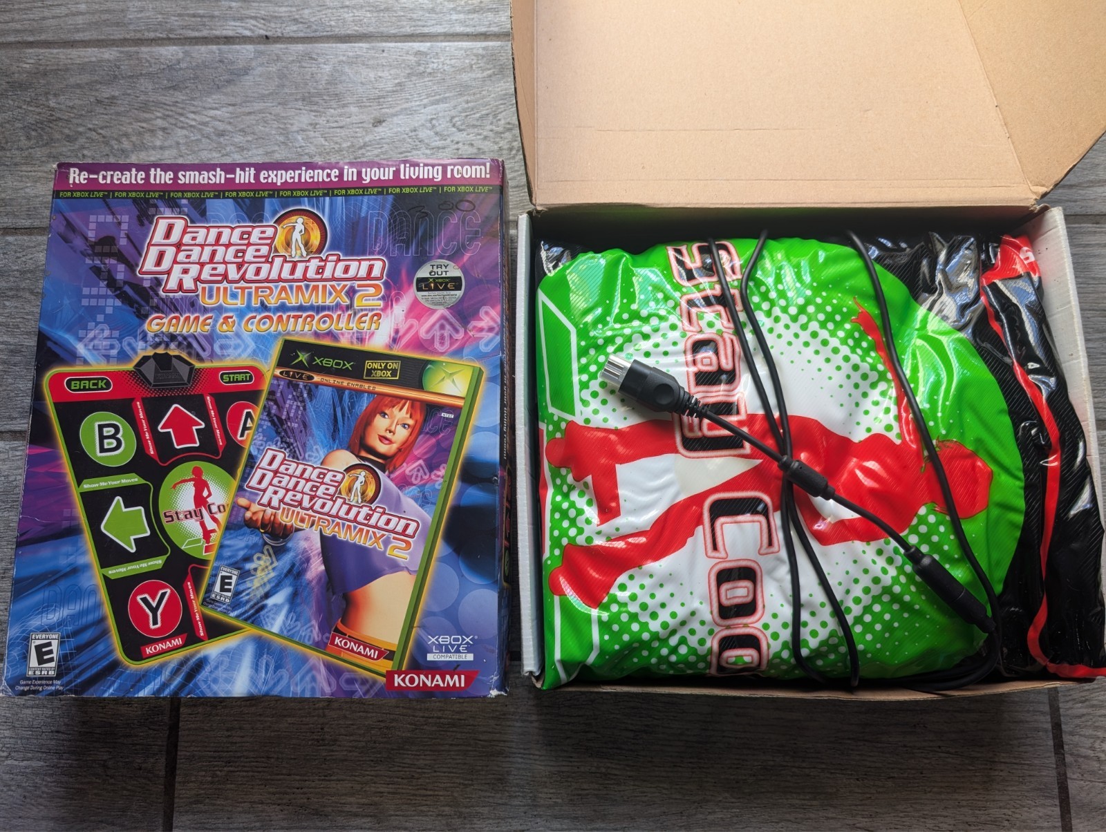 DANCE DANCE REVOLUTION ULTRAMIX 2 – Xbox – Dance Pad Controller w/ Box – No Game