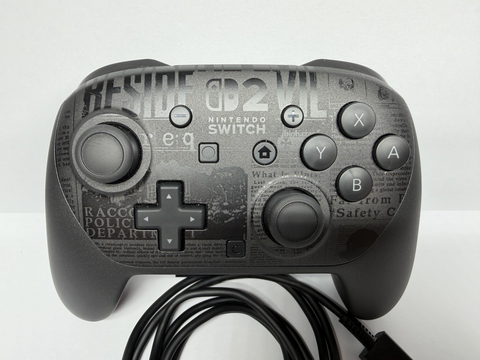 Nintendo Switch 2 Pro Controller – Resident Evil Requiem Special Edition – NM