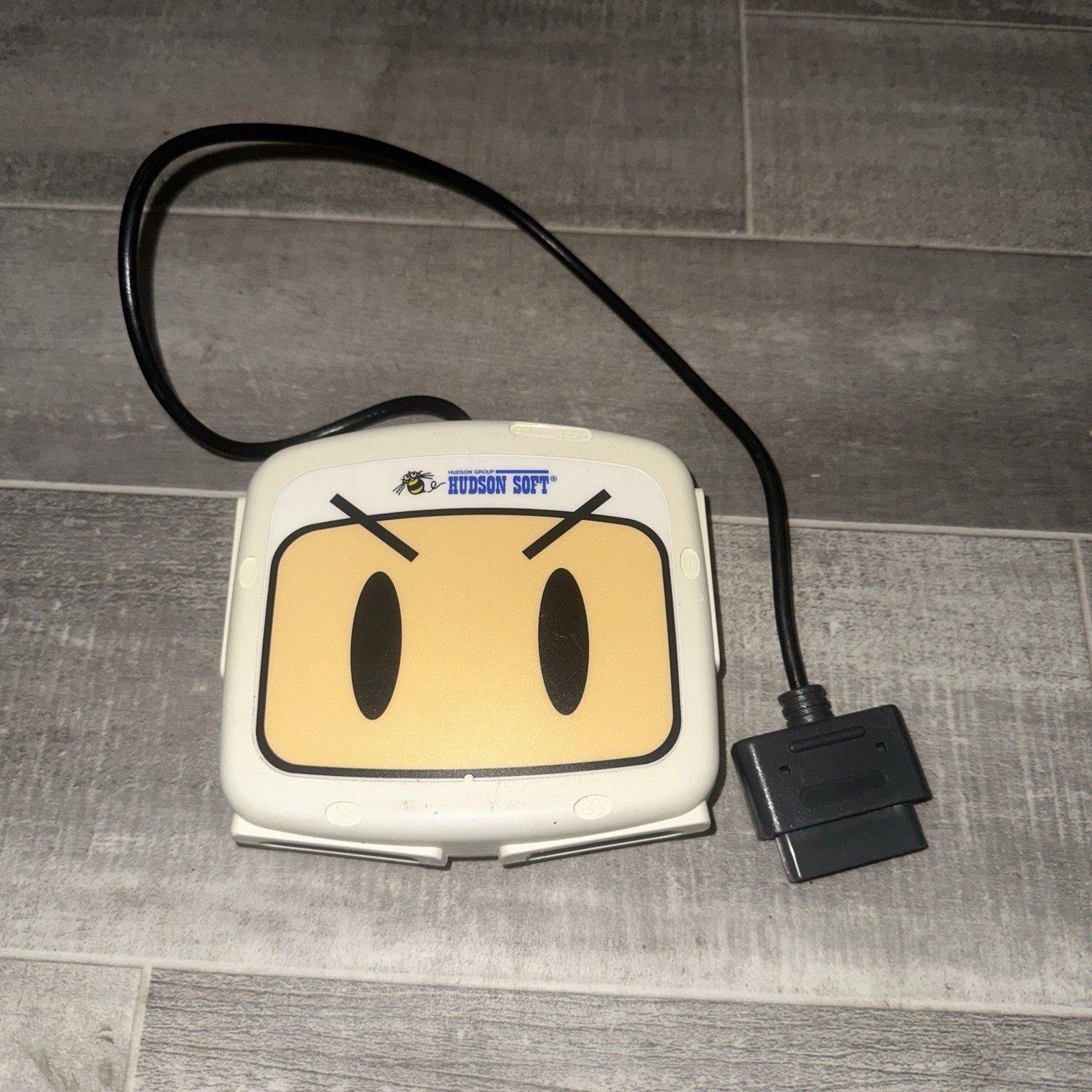 Nintendo Super Famicom Hudson Super Multitap 2 Bomberman Japan HC-700 US Seller