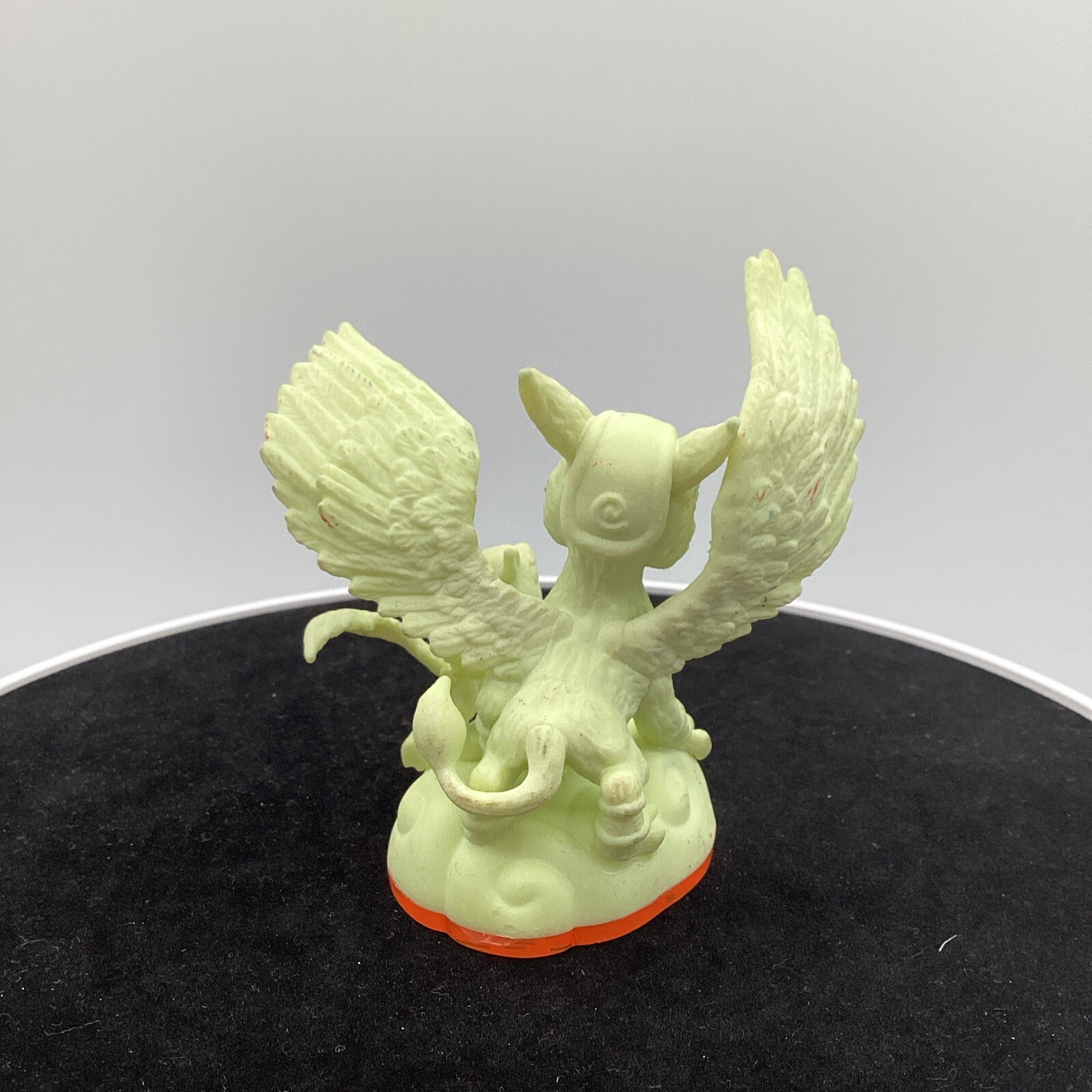 Skylanders Giants Sonic Boom Glow-in-the-Dark Figure Activision 84504888 G
