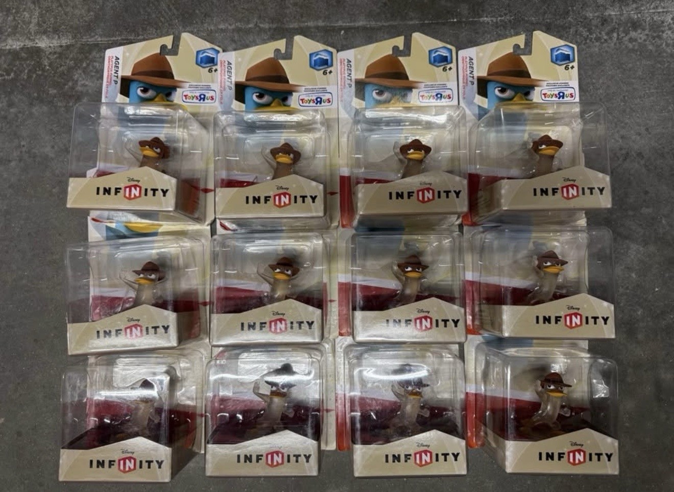Disney Infinity – Agent P – Crystal Figure Toys ‘R’ Us Exclusive — New/Sealed