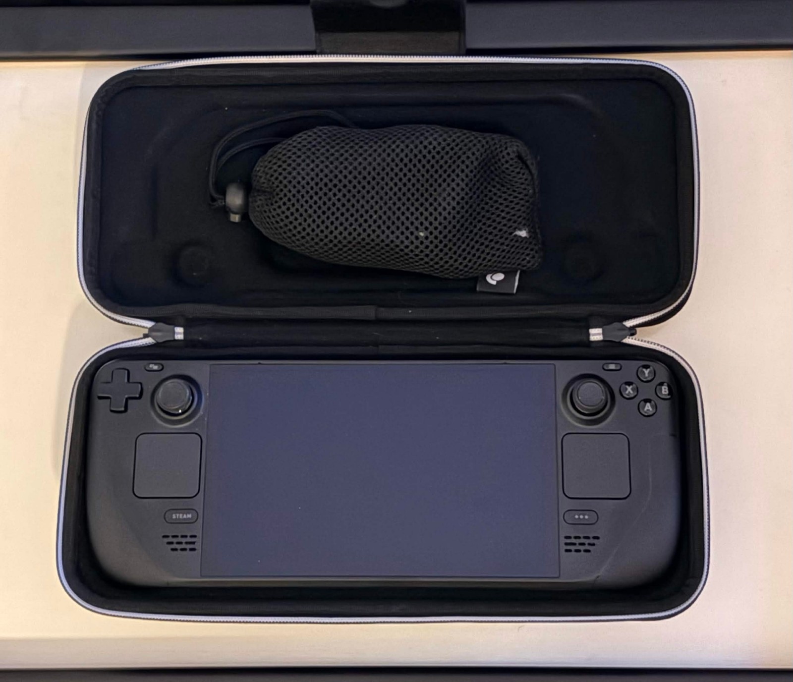 Valve OLED Steam Deck 1TB w/ case and charger