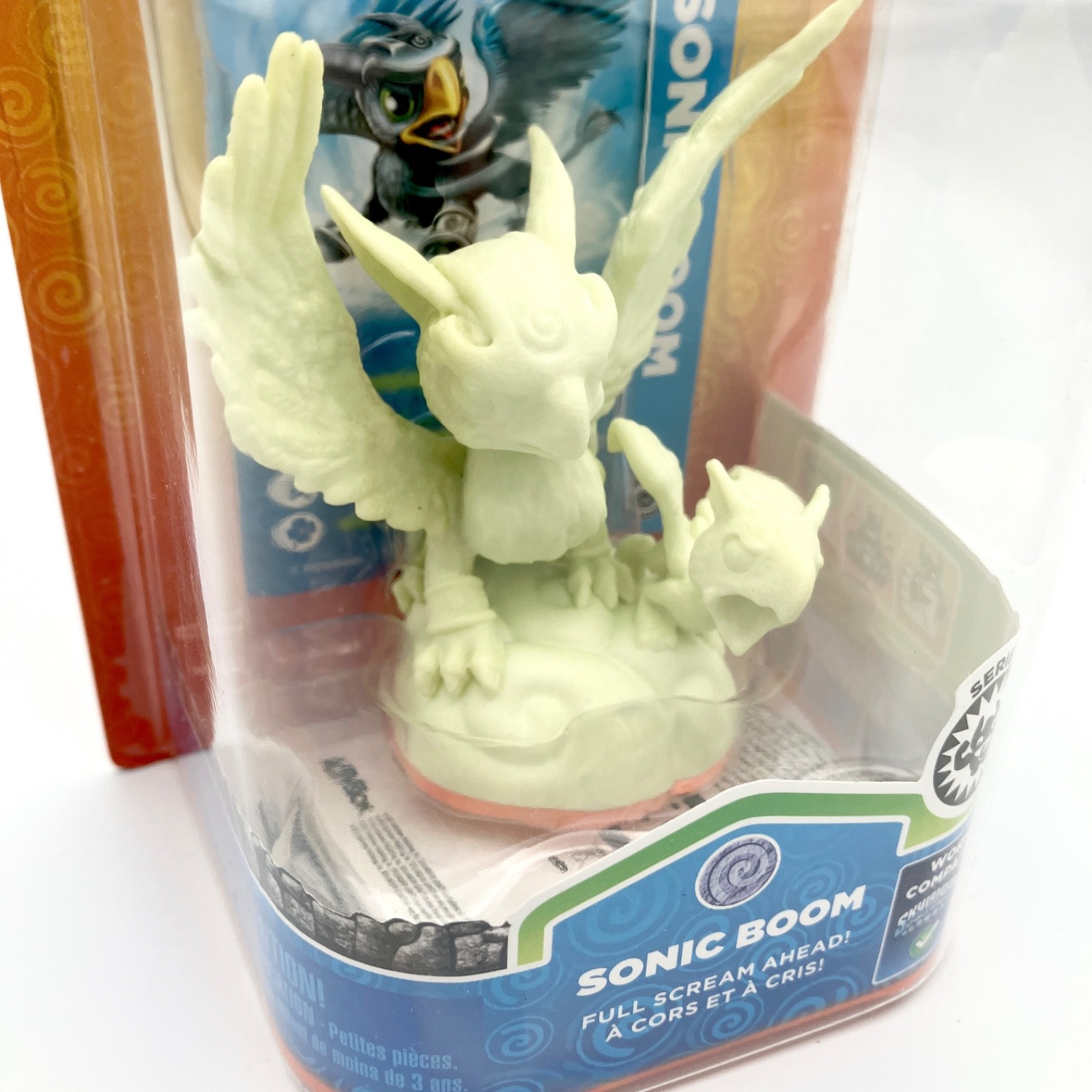 Skylanders Giants Sonic Boom Glow in the dark Figure Walmart Exclusiv NEW SEALED