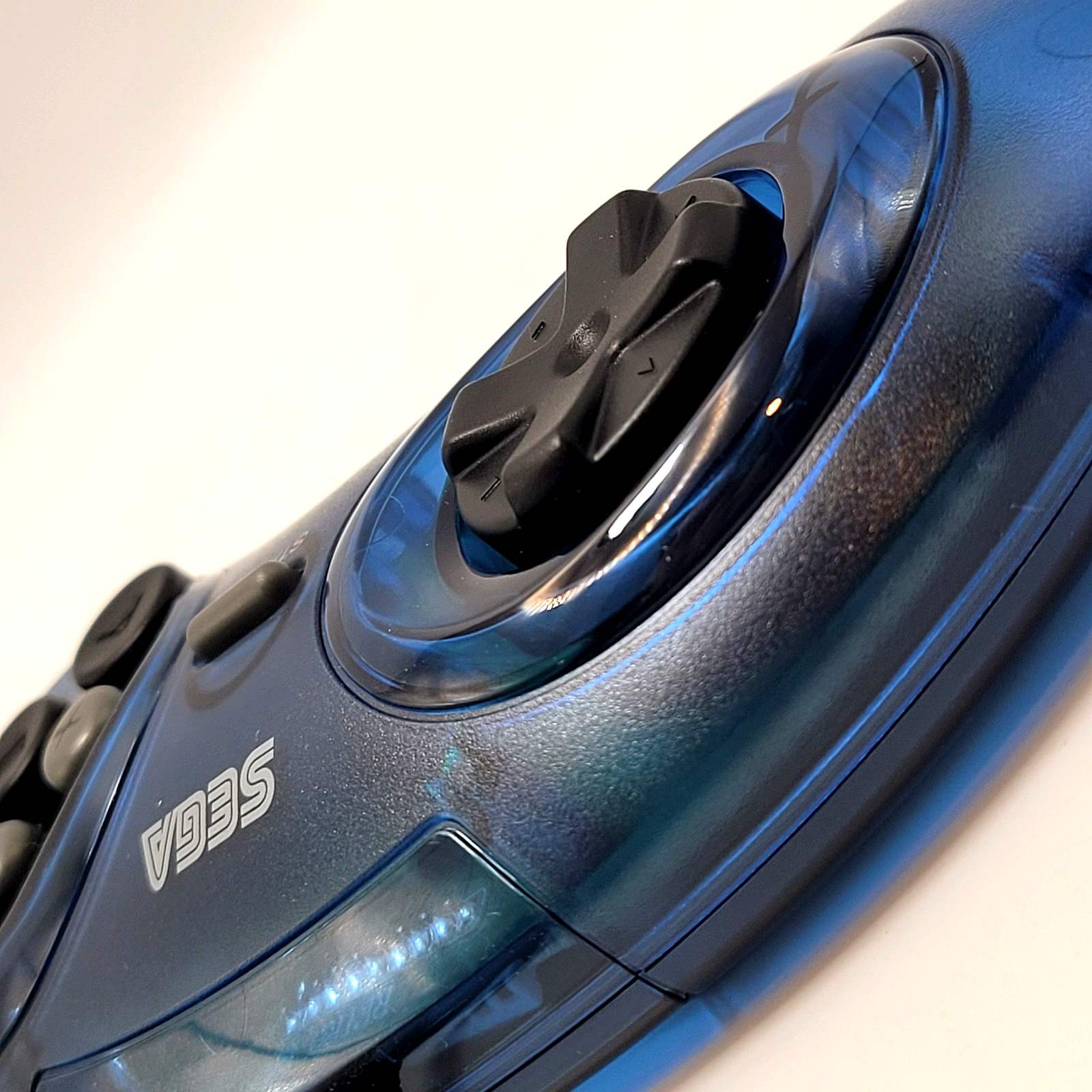 Retro-Bit Official Sega Genesis Controller 6-Button Arcade Pad – Clear Blue