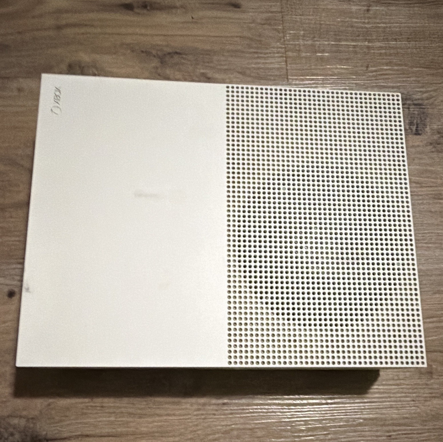 Xbox One S 1TB White Console 4K UHD Blu-Ray Compatible MPN 1681