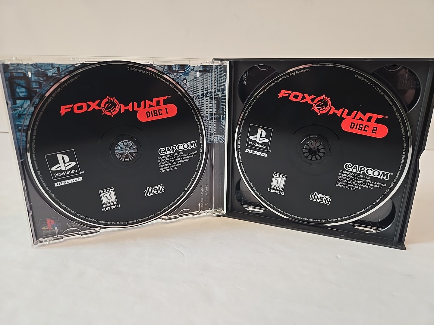 Fox Hunt (Sony PlayStation 1, 1996) PS1 — 3 Disc Set — No Manual