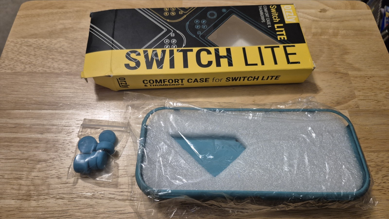 Orzly Comfort Case for Nintendo Switch Lite | Turquoise Blue | Used