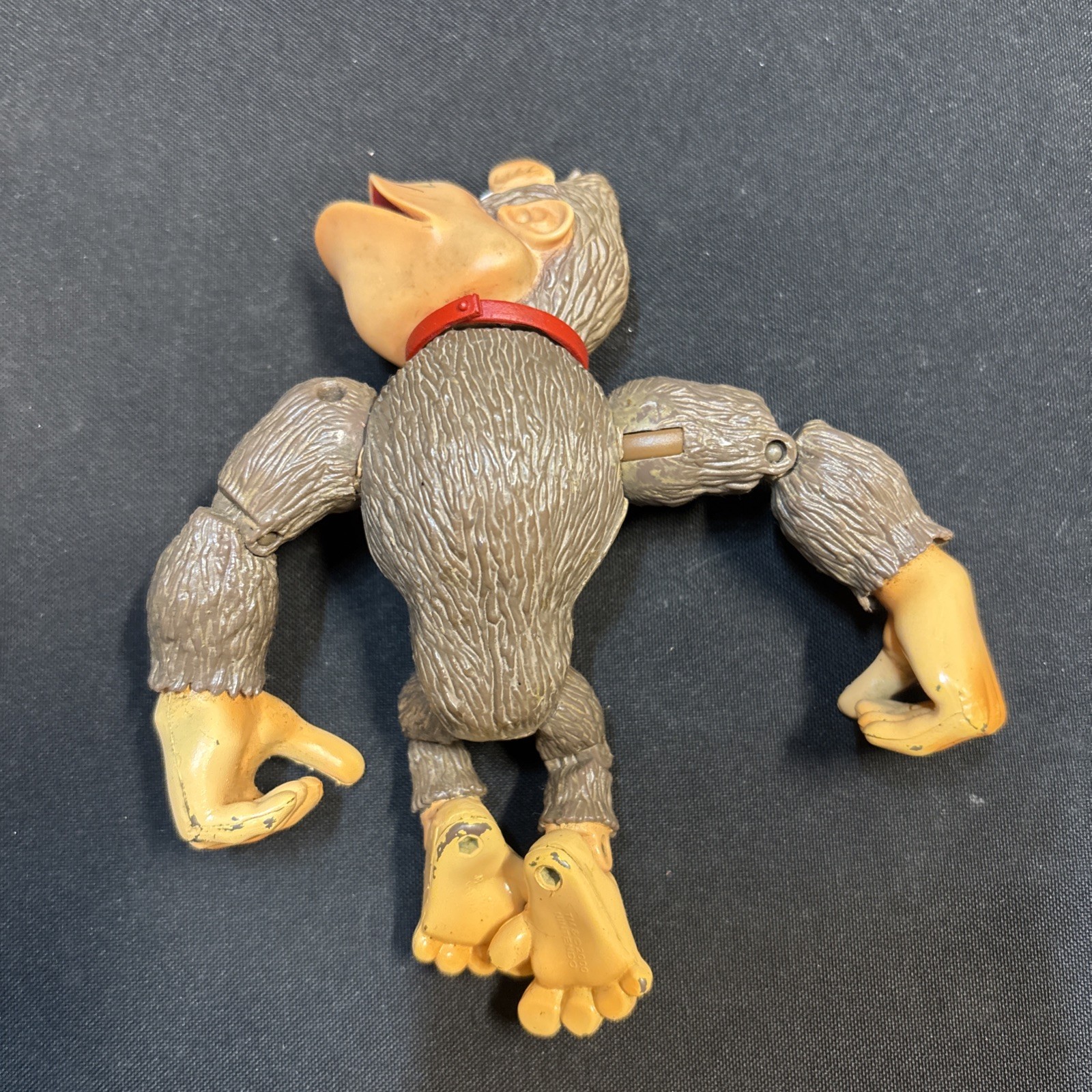 Nintendo Donkey Kong Figure 2000 Very Rare Vintage