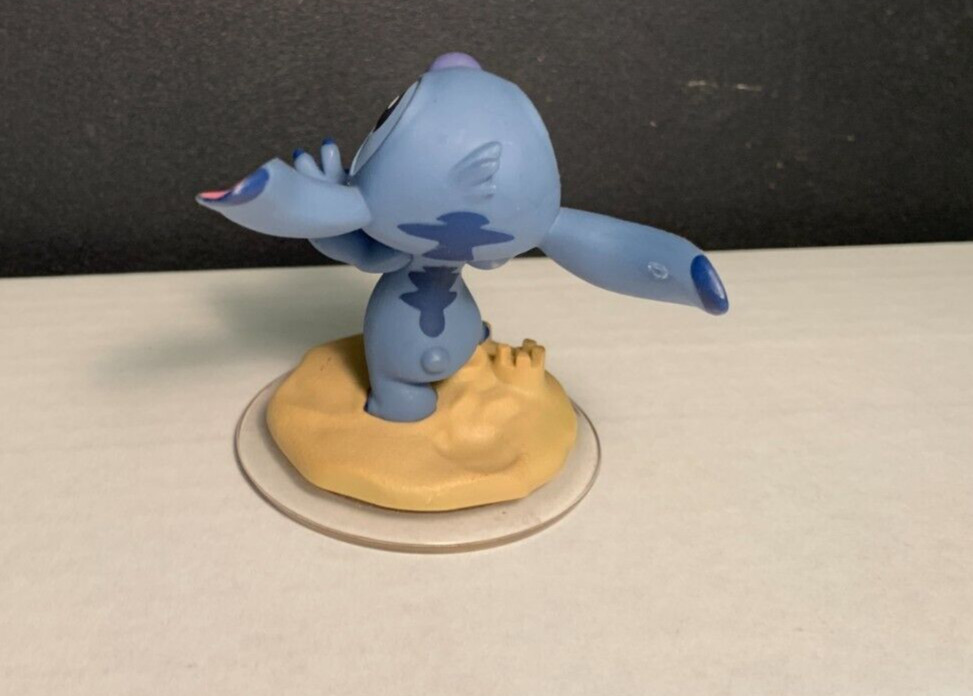 Disney Infinity 2.0 “Lilo & Stitch” Stitch Figure & Rare Power Disc