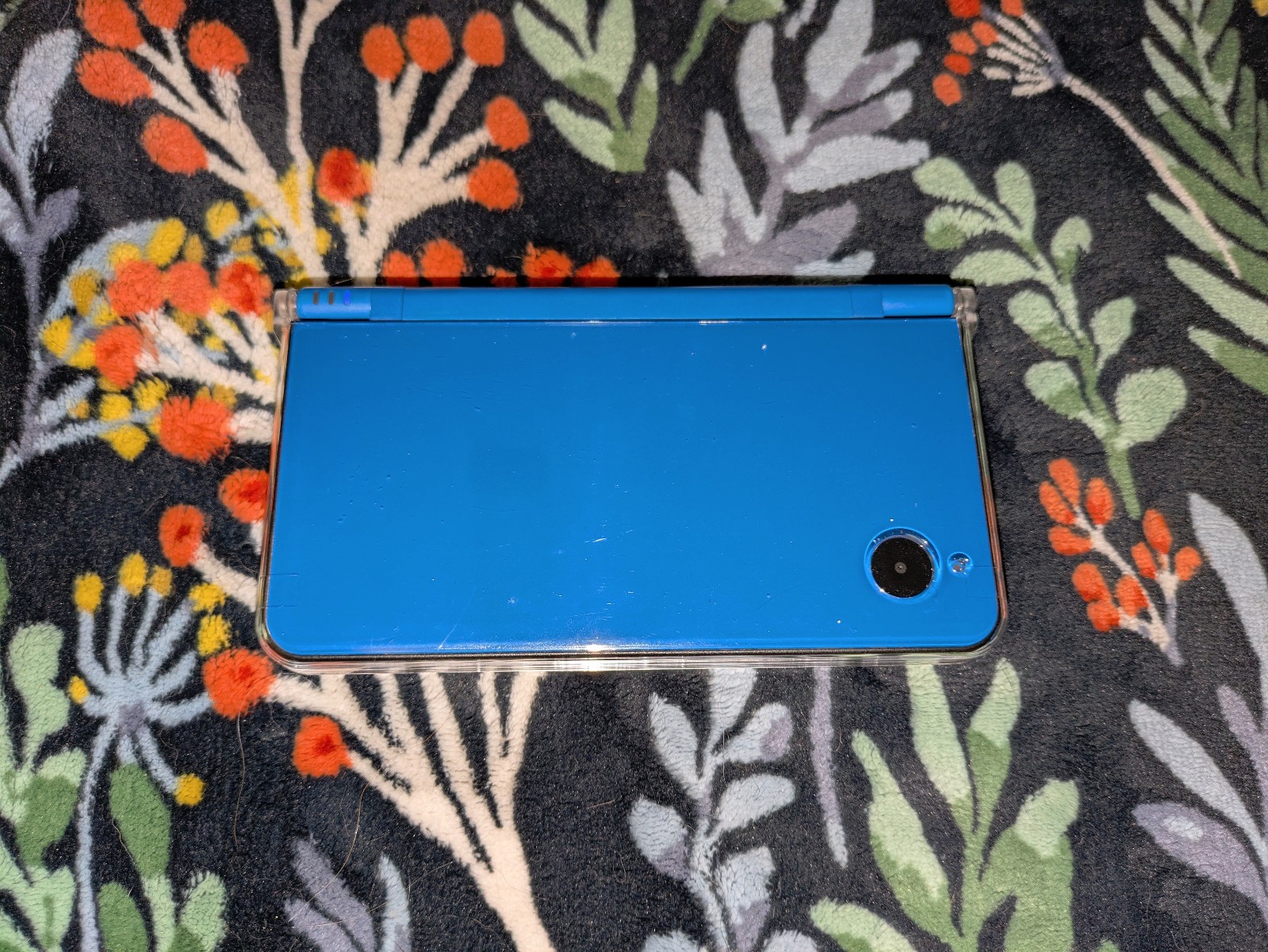 Nintendo DSi XL Handheld System – Midnight Blue
