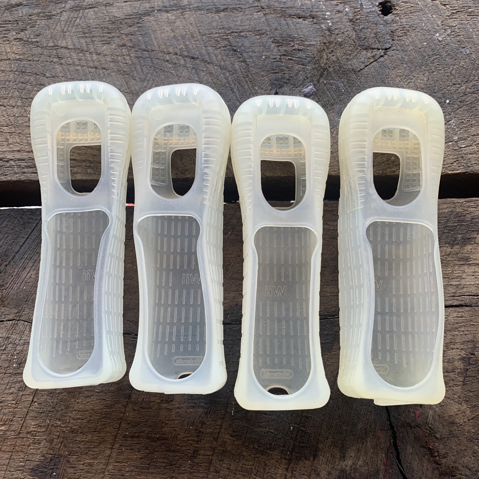 Official Nintendo Wii Remote Rubber Silicone Gel Cover Sleeves Clear