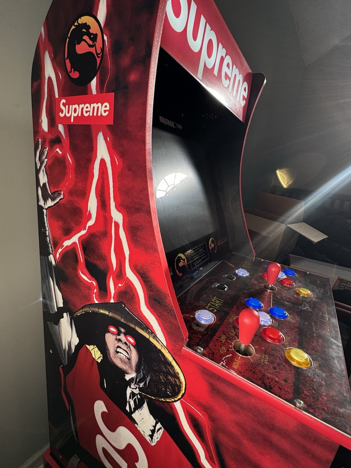 Supreme x Arcade1Up Mortal Kombat Arcade Cabinet #1575/2400 w/ Original Box