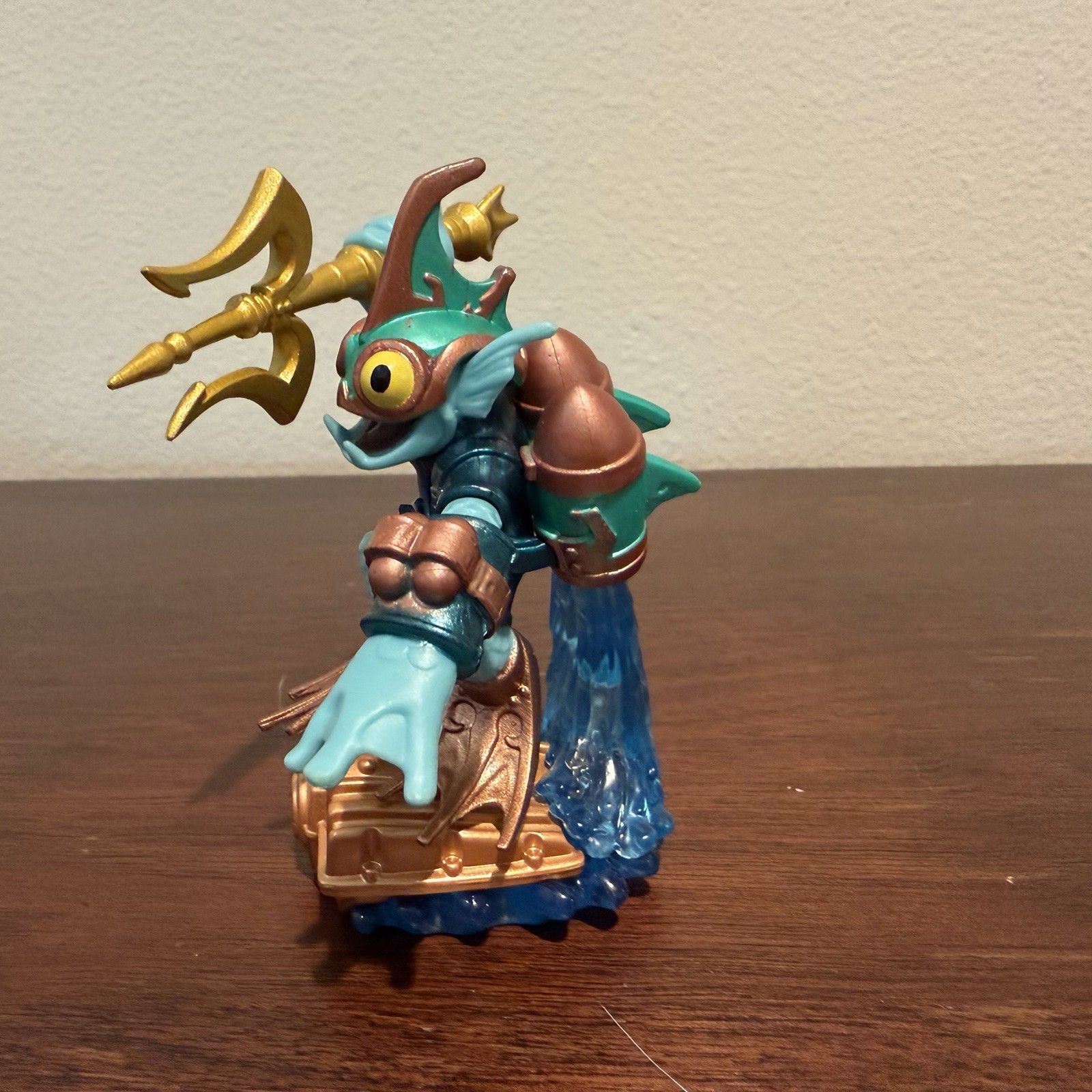 Activision Skylanders Deep Dive Gill Grunt Figure 2015 Trident