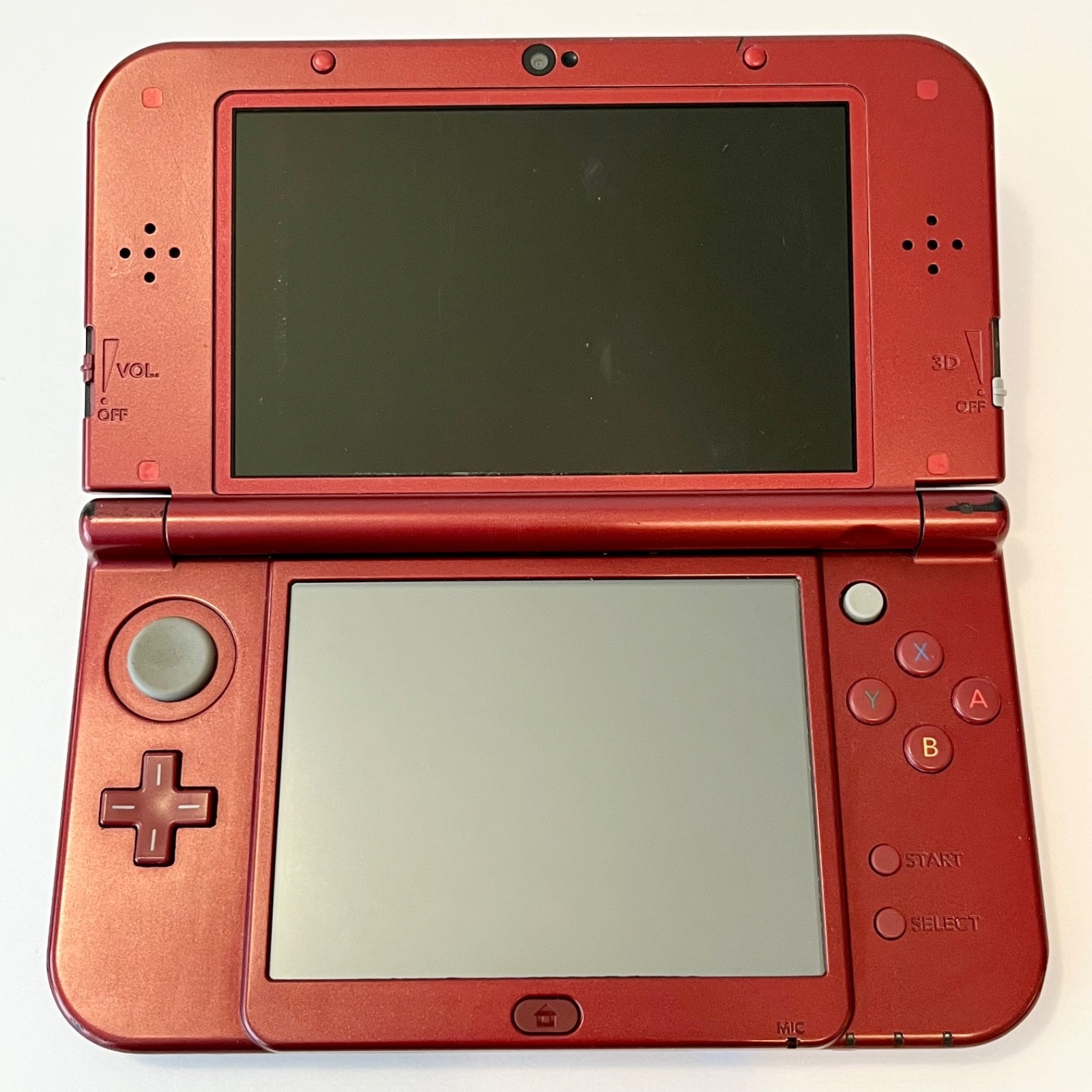 “New” Nintendo 3DS XL RED-001 Metallic Red Handheld Console + Charger & Stylus