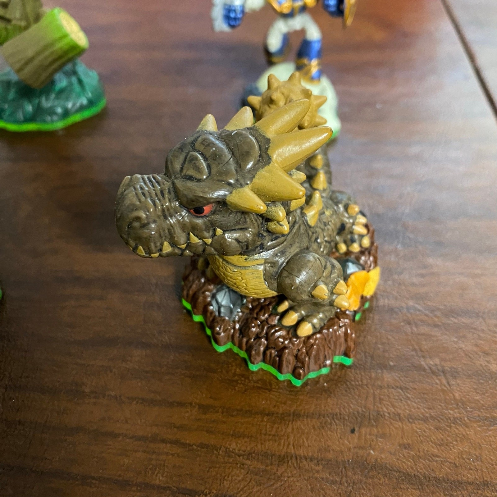 Skylanders Collection – Lot of 30 Activision Figures