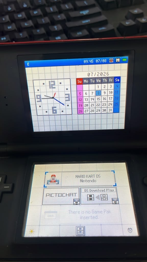 Nintendo DS Lite Crimson Handheld System – Red/Black