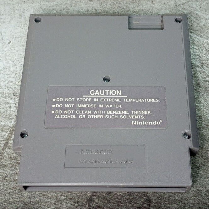 Vintage Nintendo NES GYROMITE Cartridge 5 Screw Clamshell Case Authentic 1985