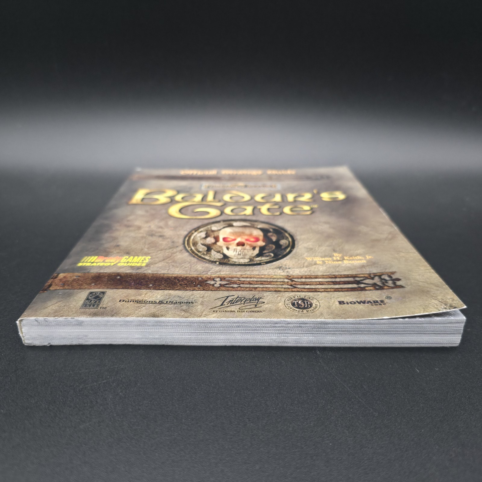 Baldur’s Gate Official Strategy Guide, 1998, BradyGAMES Strategy Guides