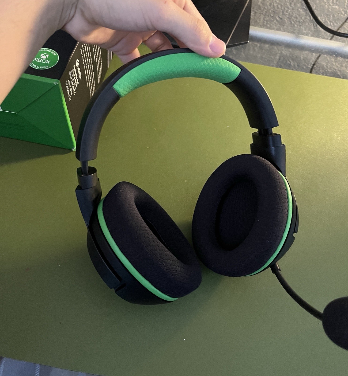 Razer Kaira Wireless Gaming Headset for Xbox Series X/S – Black/Green