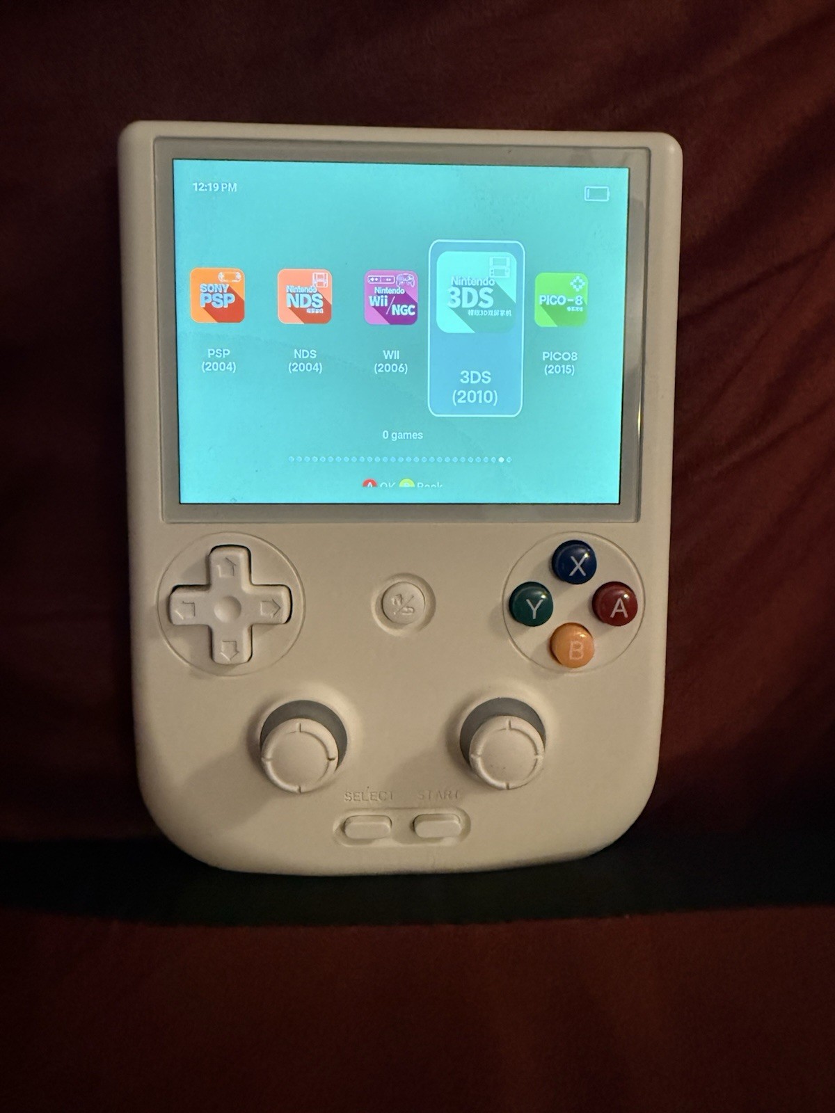 ANBERNIC RG406V Handheld System White 512GB 720p Wi-Fi USB-C, Region Free