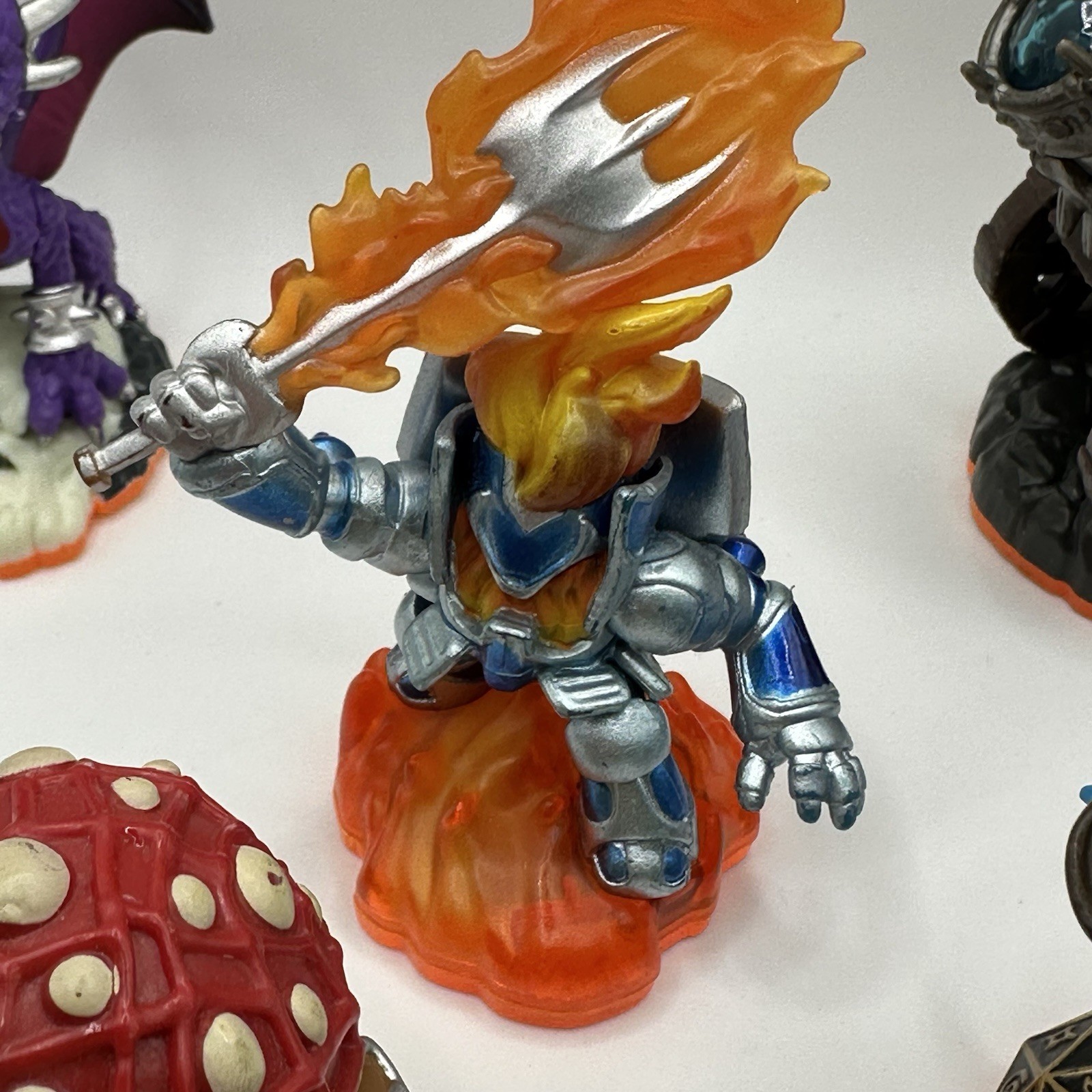 Skylanders Lot 10 Figures Chop Chop Ignitor Pop Fizz Cynder +