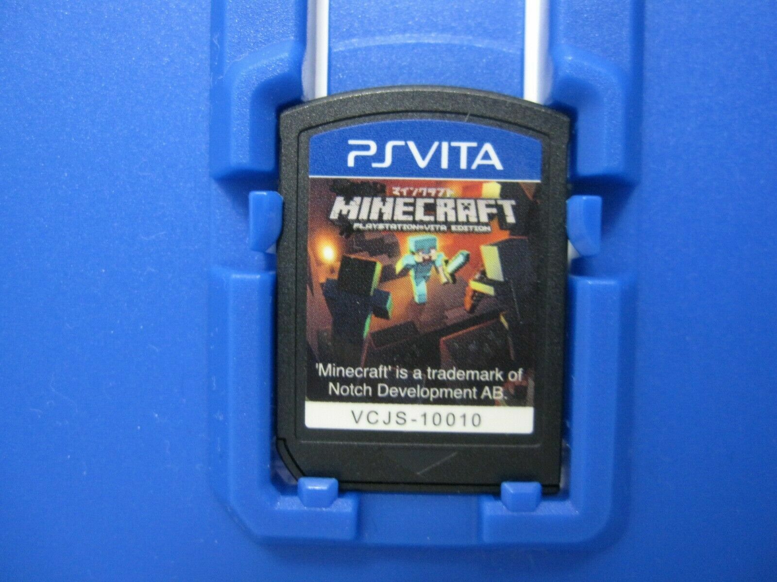 W/Tracking 7-14 Days to USA. USED Vita Minecraft + Teraria 2 Set Japanese Ver
