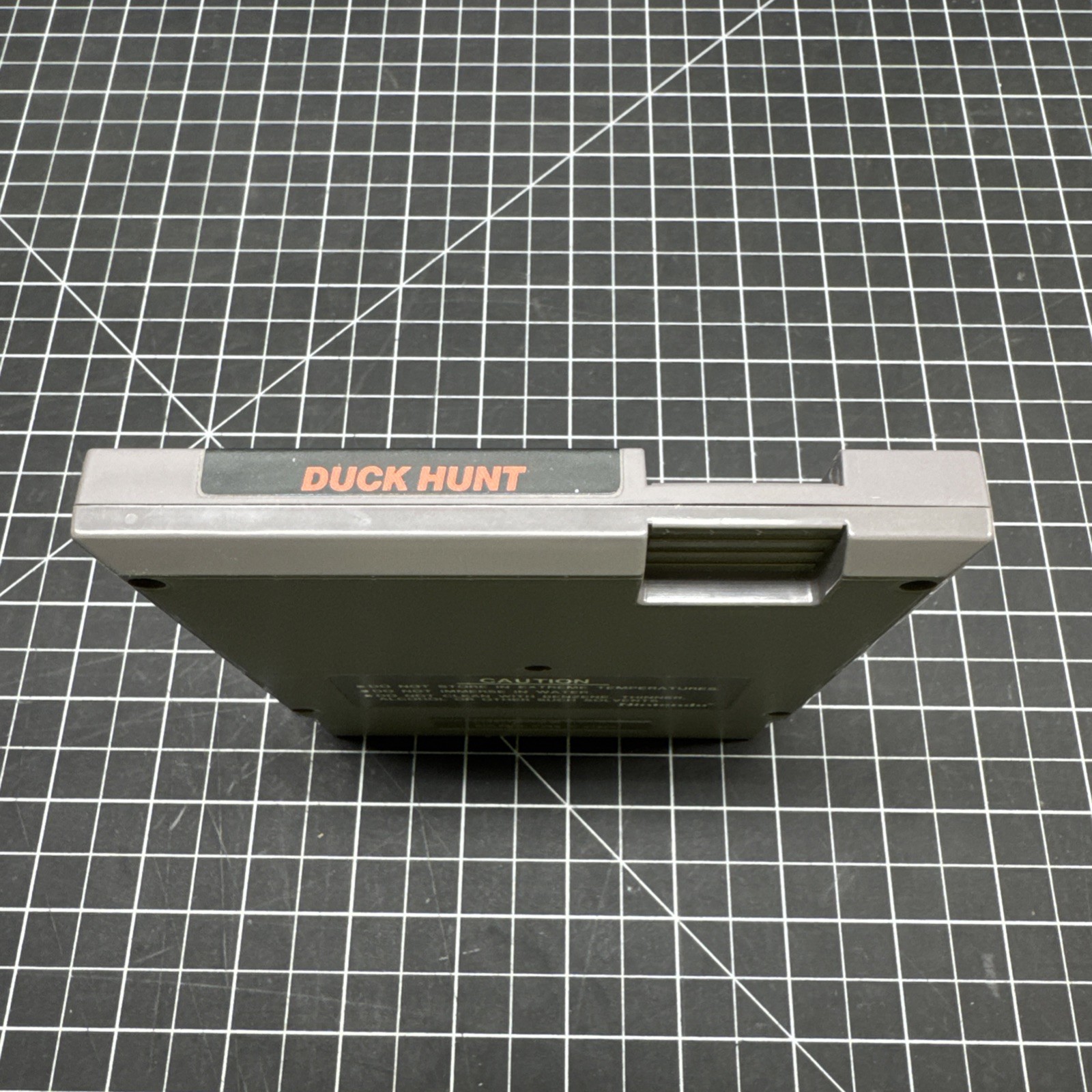 DUCK HUNT Nintendo NES CIB W/5 Screws/Manual/Hangtab/Poster/Zapper D3