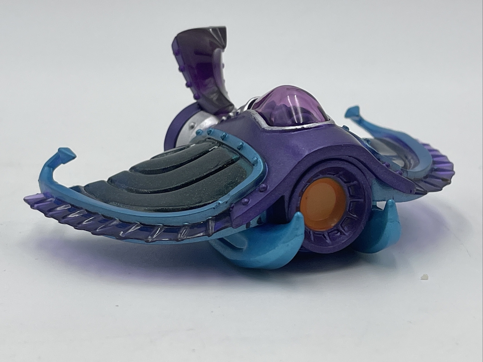 🏹 Skylanders SuperChargers – Sea Shadow Character Vehicle Figure Dark Element