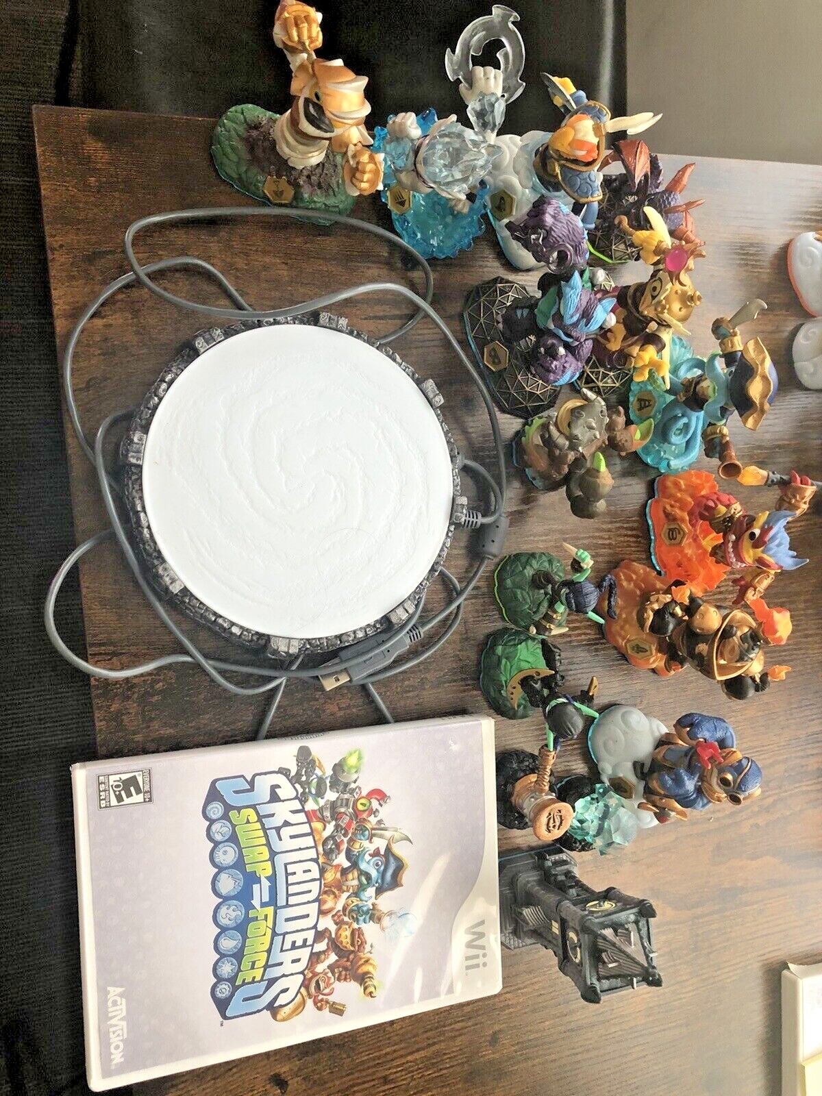 SKYLANDERS SWAPFORCE LOT Buy 3 GET 10% OFF!