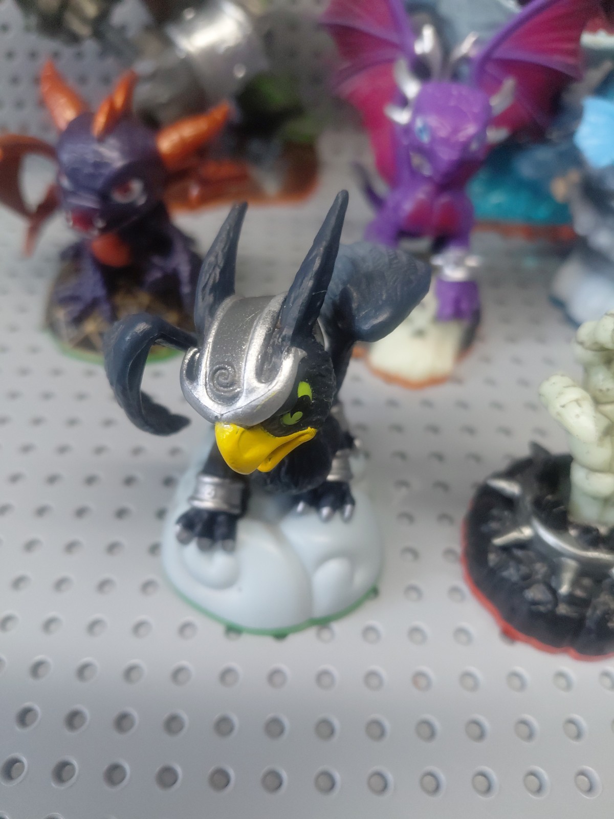 Activision Skylanders Mixed Lot Of 7 Action Figures Video Game Collectible