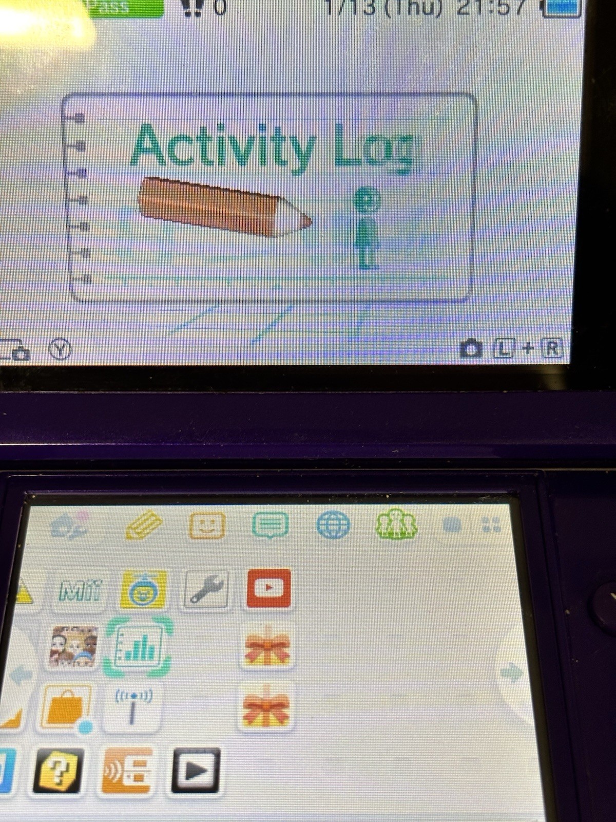 Nintendo 3DS Midnight Purple Handheld Console System Charger Tested & Working