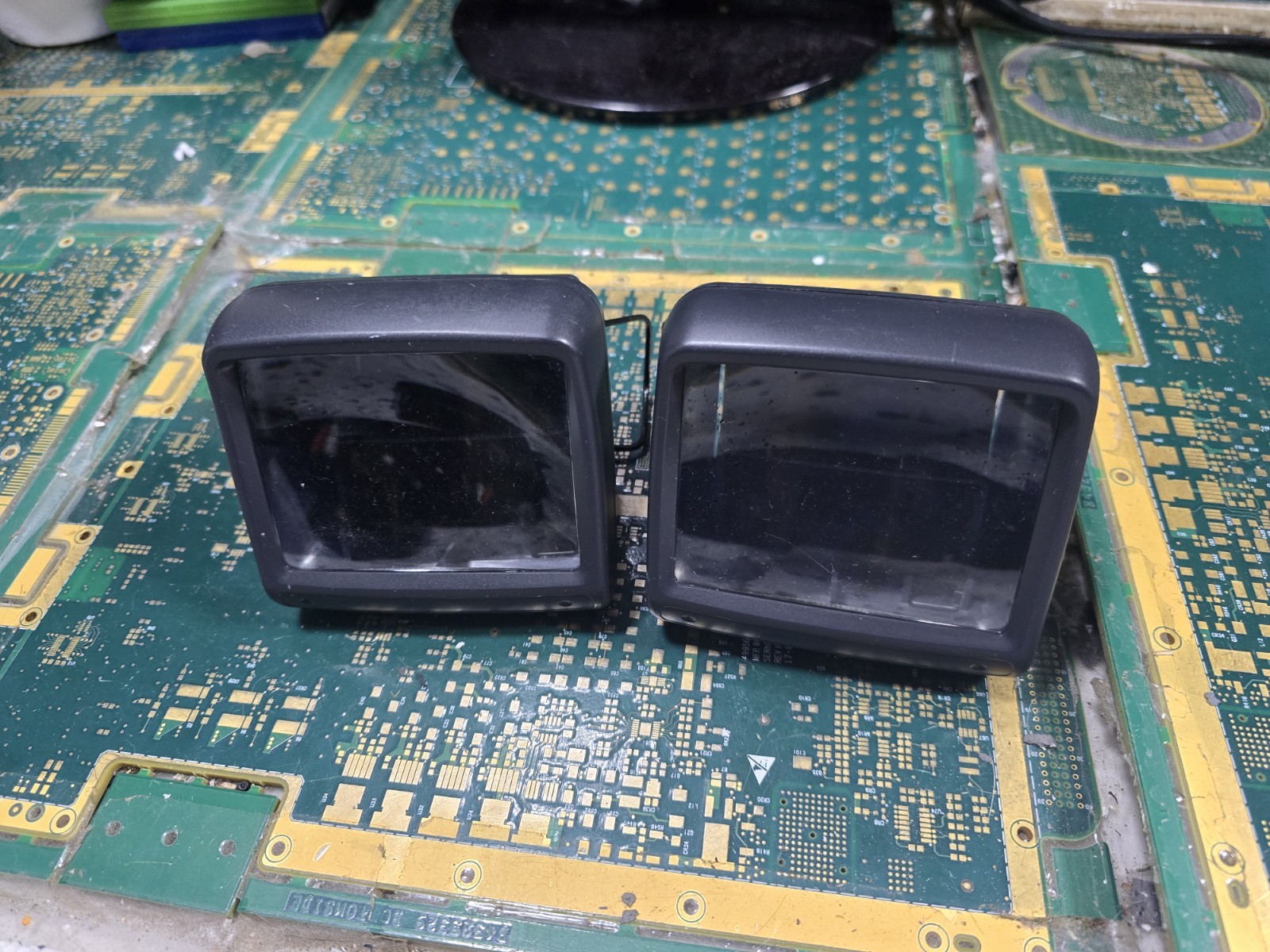 Sega Game Gear EXACT Super Wide Gear Magnifier Attachment x2-Intact w/Scratches