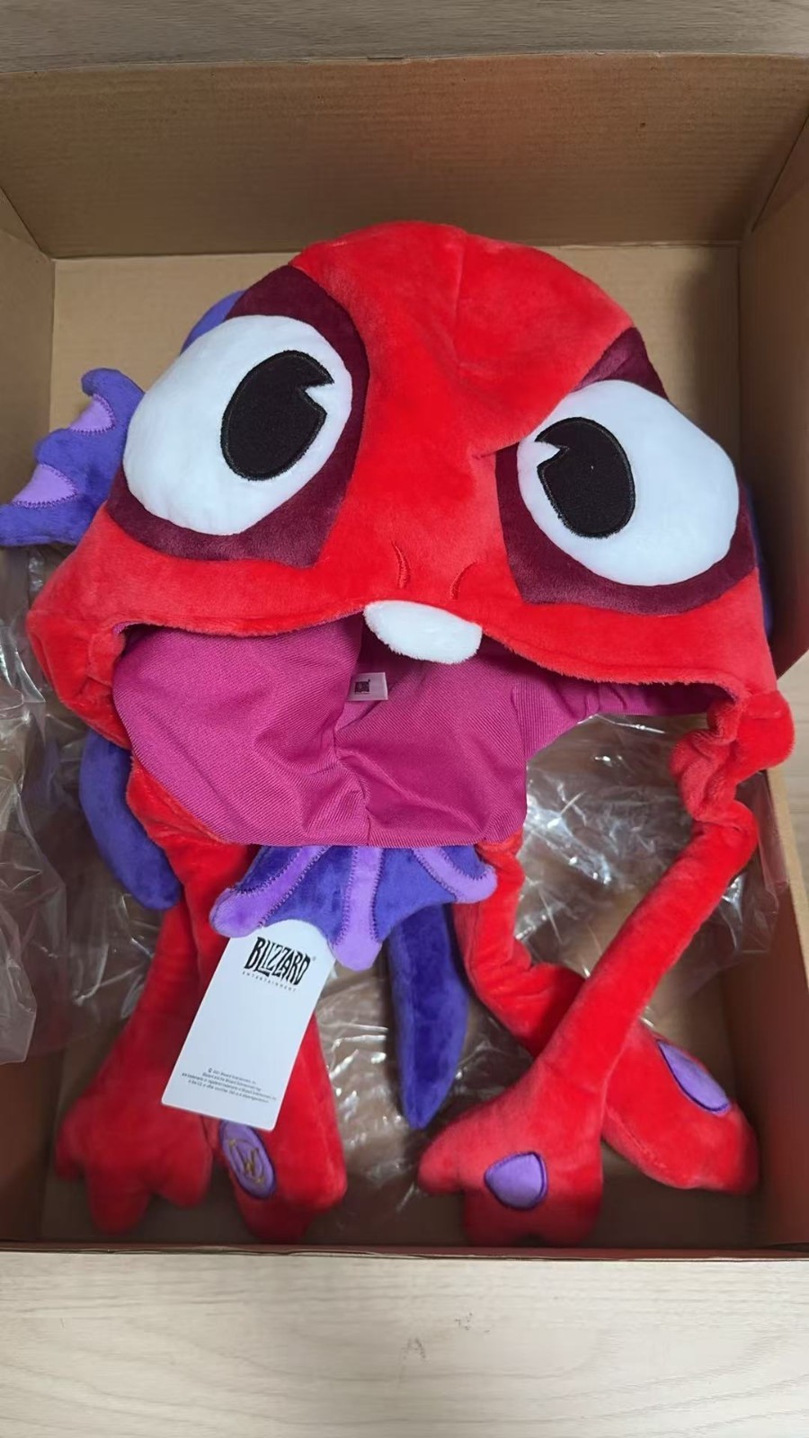 WORLD OF WARCRAFT RED MURLOC HAT/PLUSH HAT