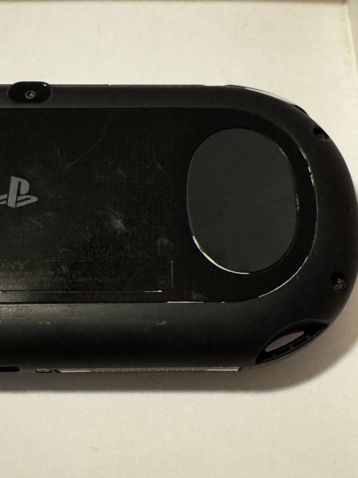 Sony PlayStation Vita Slim PCH-2001 W/8GB Sony PS Vita Memory Card With Case