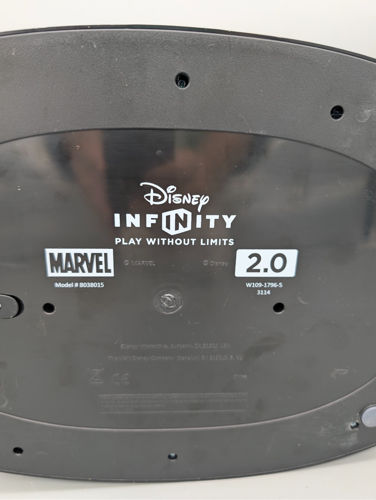 Disney Infinity 2.0 Collectors Marvel Frost Giant Beast Base Display Stand