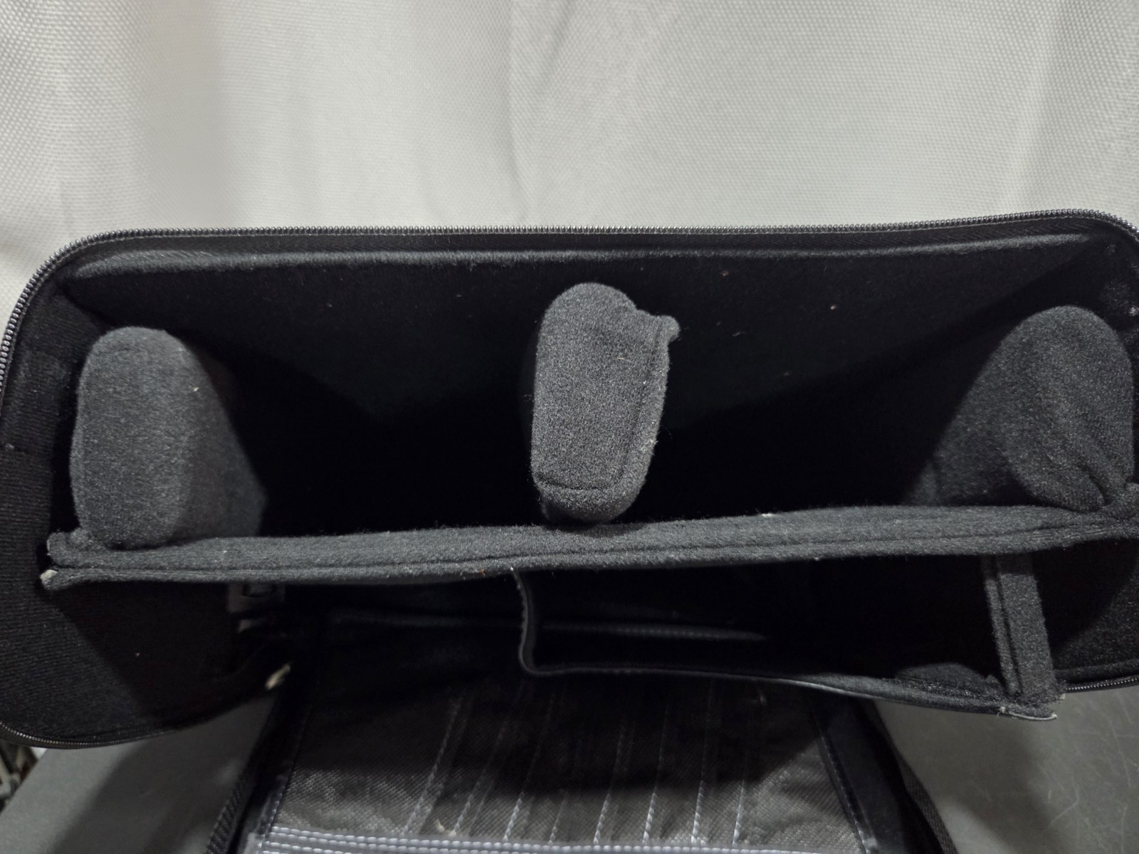 G-Pak Padded Travel Bag Nintendo Wii /Wii U NakiWorld Black Carry Case w/Strap