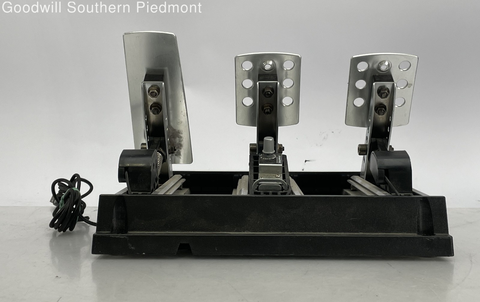 Fanatec CSR Elite Wired USB Racing Pedals – Tested
