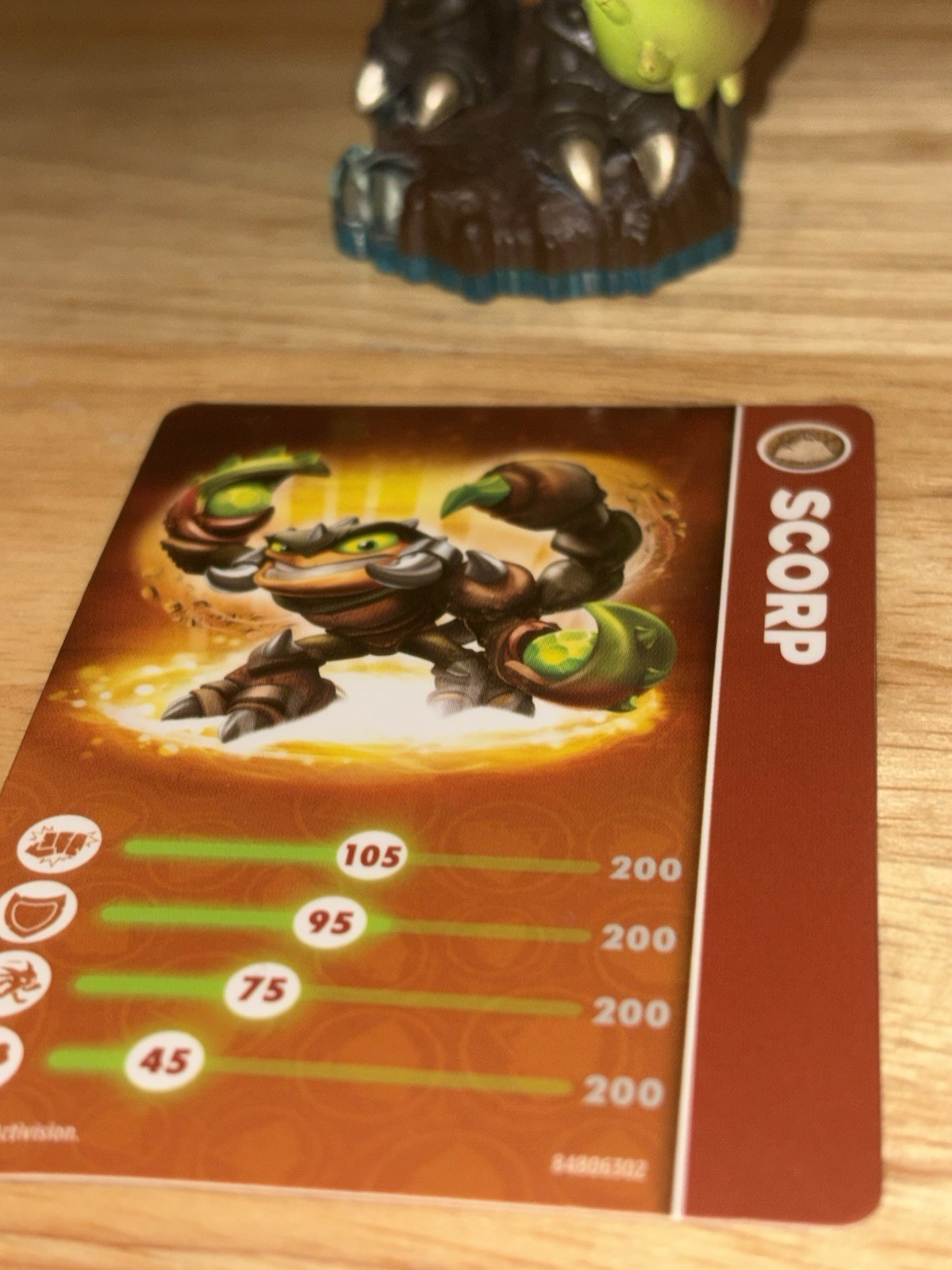 Skylanders Swap Force Scorp Figure & Card