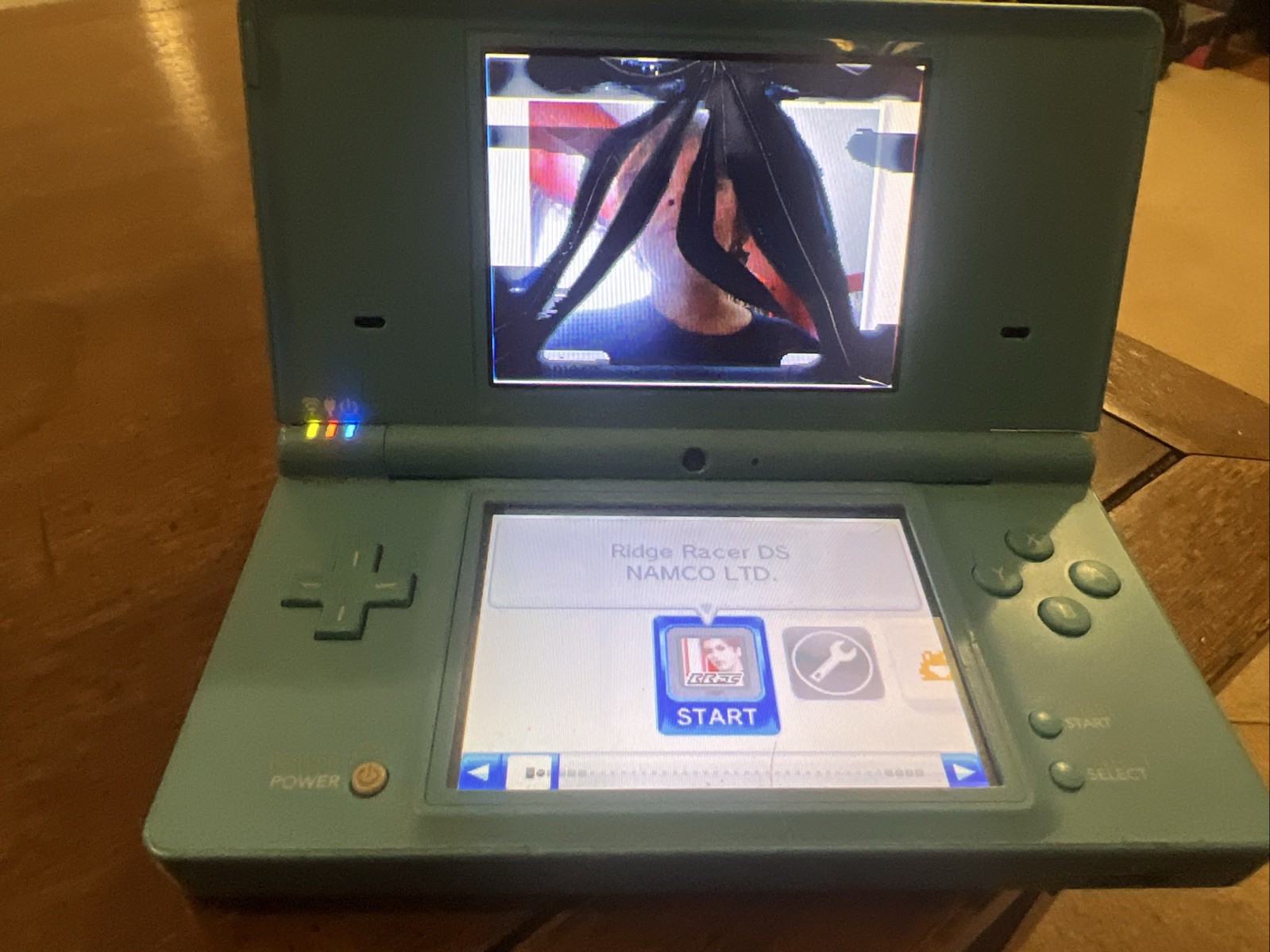 Nintendo DS Launch Edition Turquoise Blue Handheld System Broken Screen