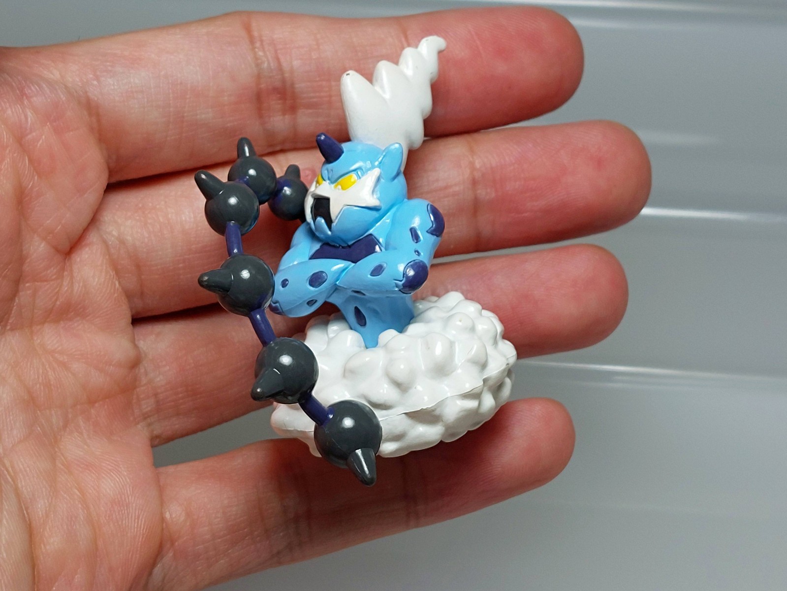 Thundurus Landorus Tornadus Pokemon Monster Collection Figure Tomy B04 1.5-1.8in